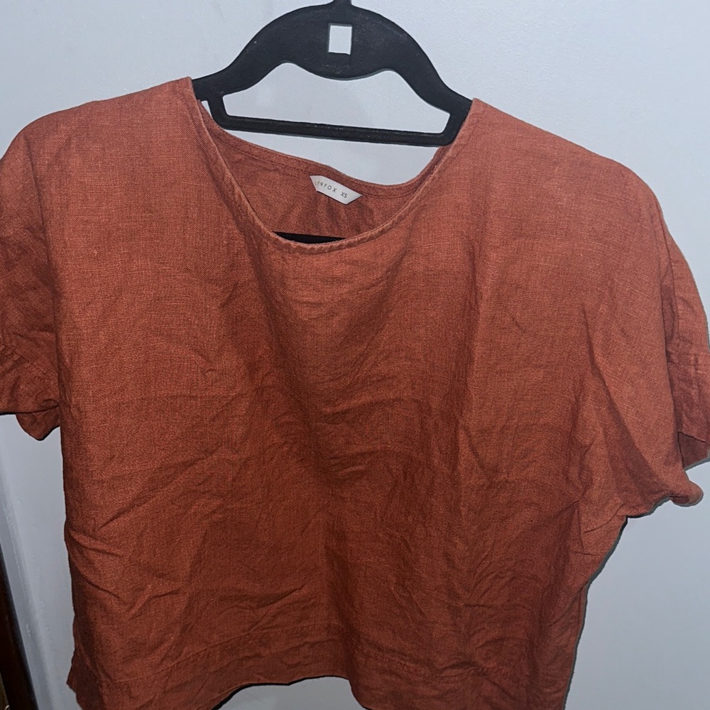Linenfox Women's Rust Short Sleeve Top